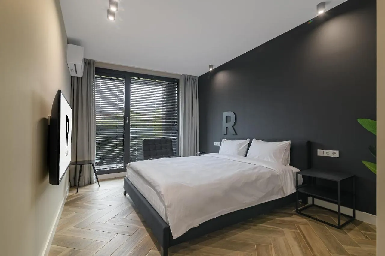 Apartment R-Varna Luxury Suites