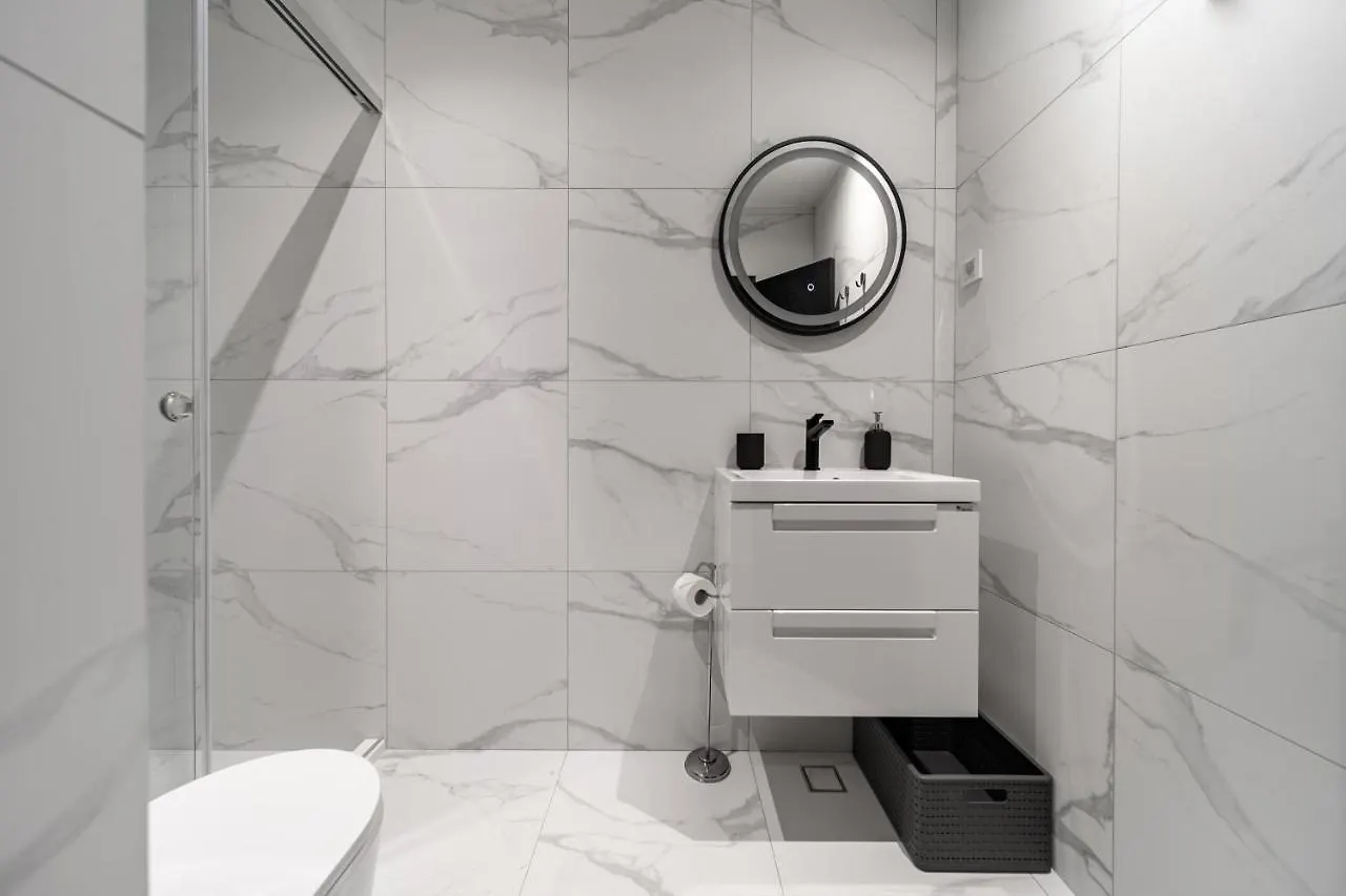 Apartment R-Varna Luxury Suites